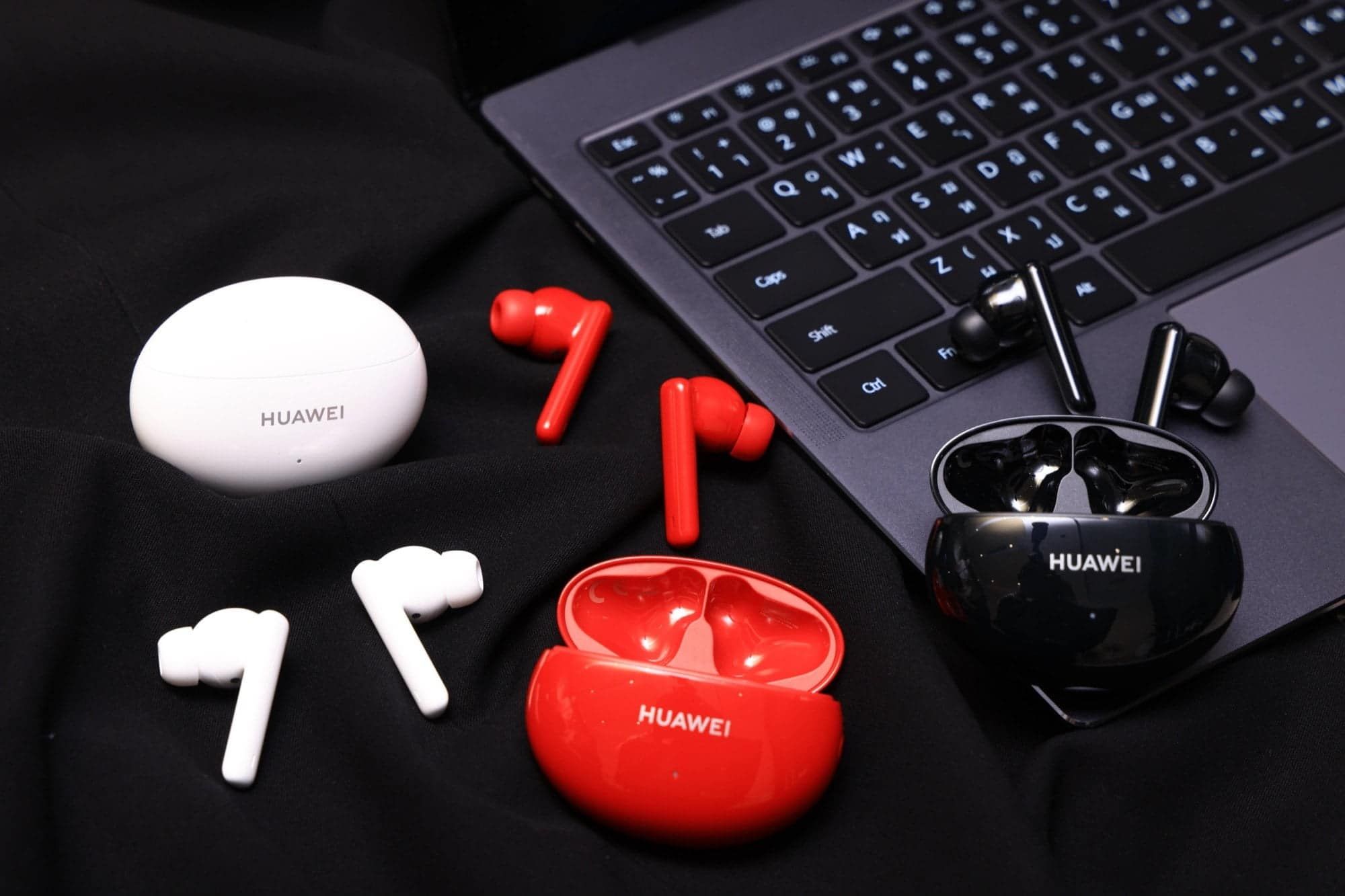HUAWEI FreeBuds 4i หูฟัง TWS ที่ใครๆ ก็เป็นเจ้าของได้ 10 HUAWEI FreeBuds 4i หูฟัง TWS ที่ใครๆ ก็เป็นเจ้าของได้ 9