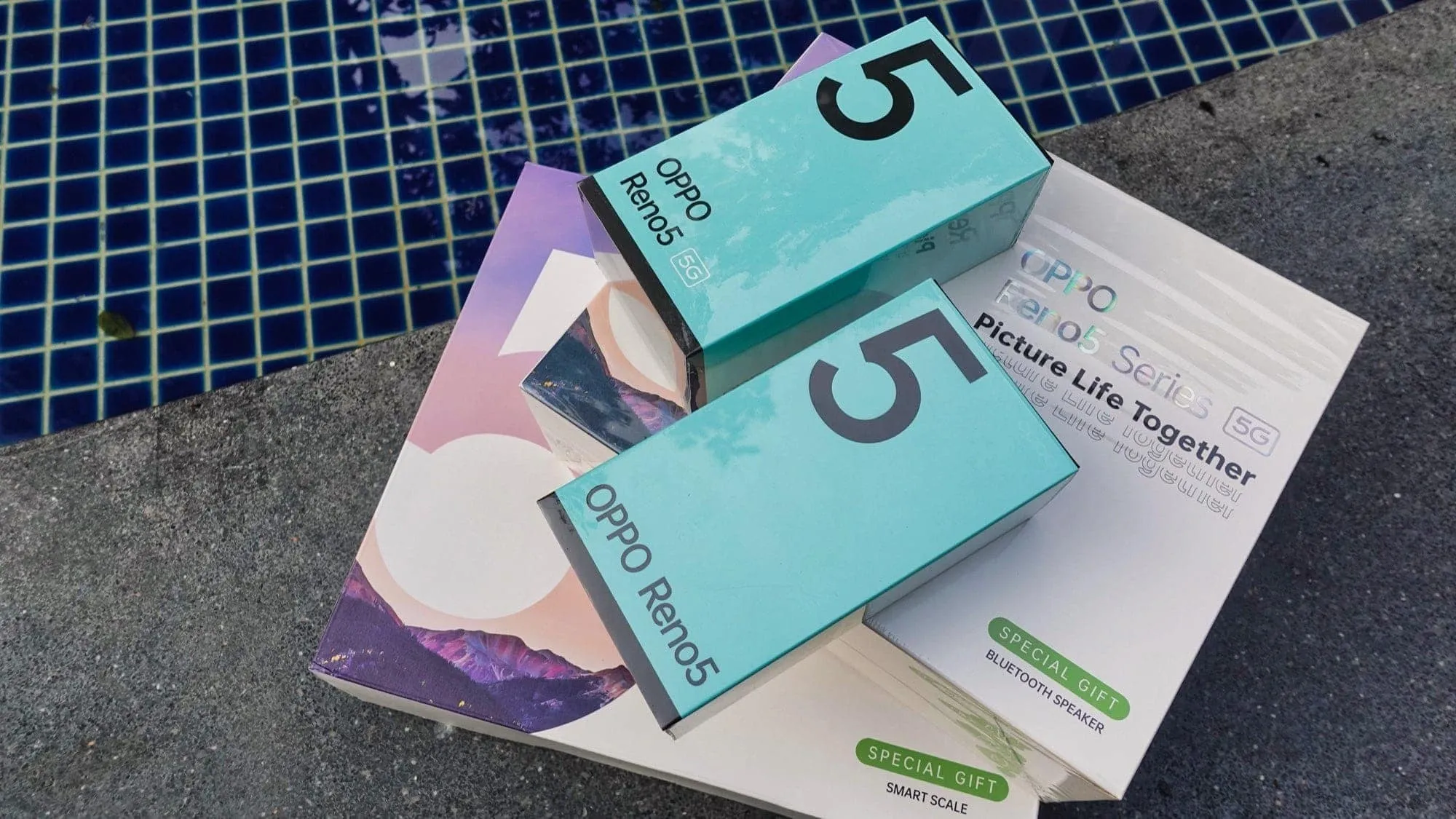 รีวิว OPPO Reno5 Series 5G สมาร์ทโฟนเพื่อการถ่ายวิดีโอ Portrait กับดีไซน์ใหม่นำเทรนด์ 76 รีวิว OPPO Reno5 Series 5G สมาร์ทโฟนเพื่อการถ่ายวิดีโอ Portrait กับดีไซน์ใหม่นำเทรนด์ 75