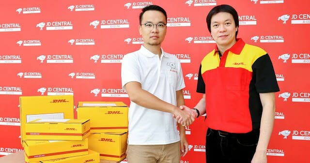 011 JDCENTRALengagesDHLeCommerce
