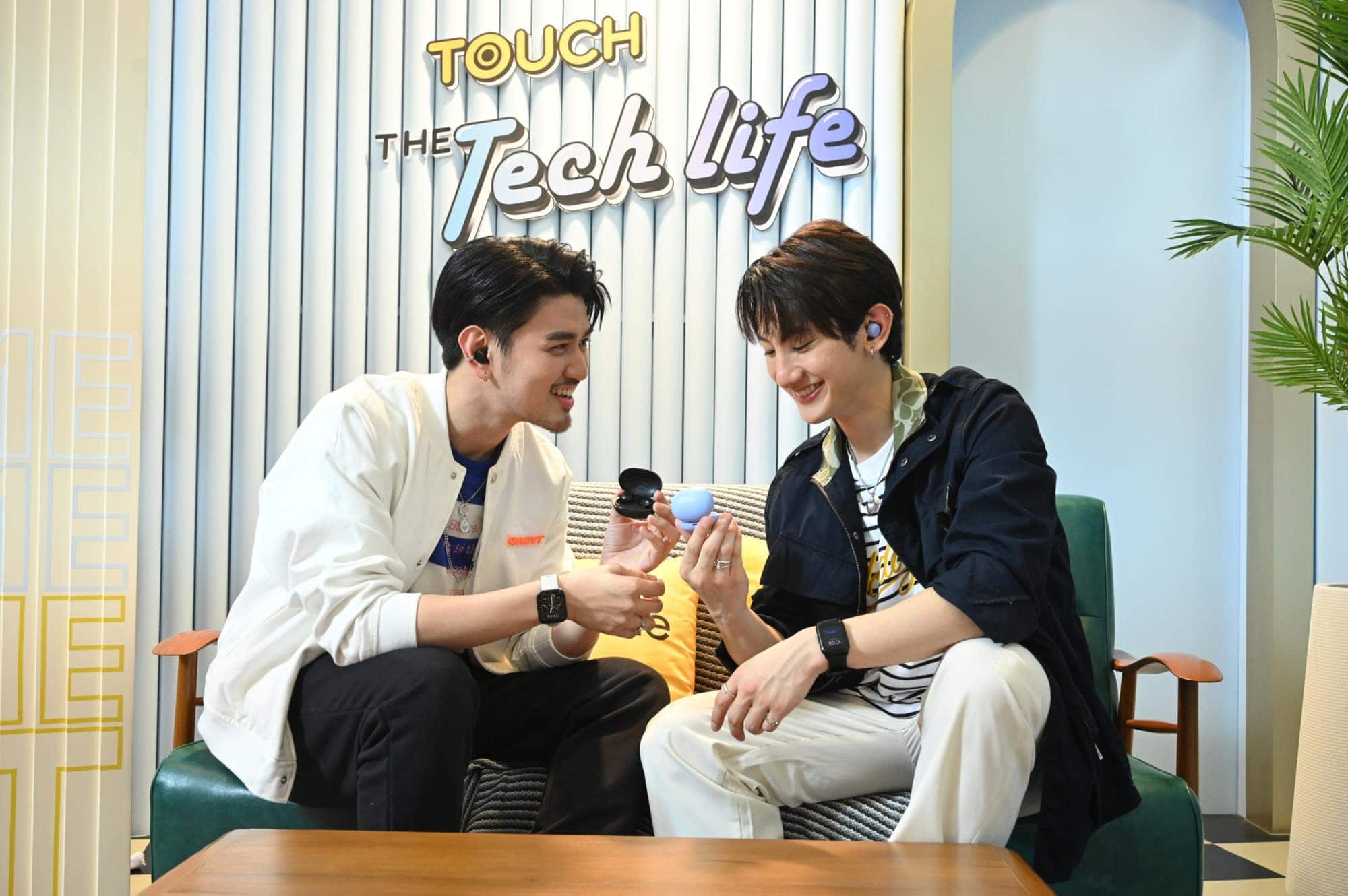 Realme PR shot