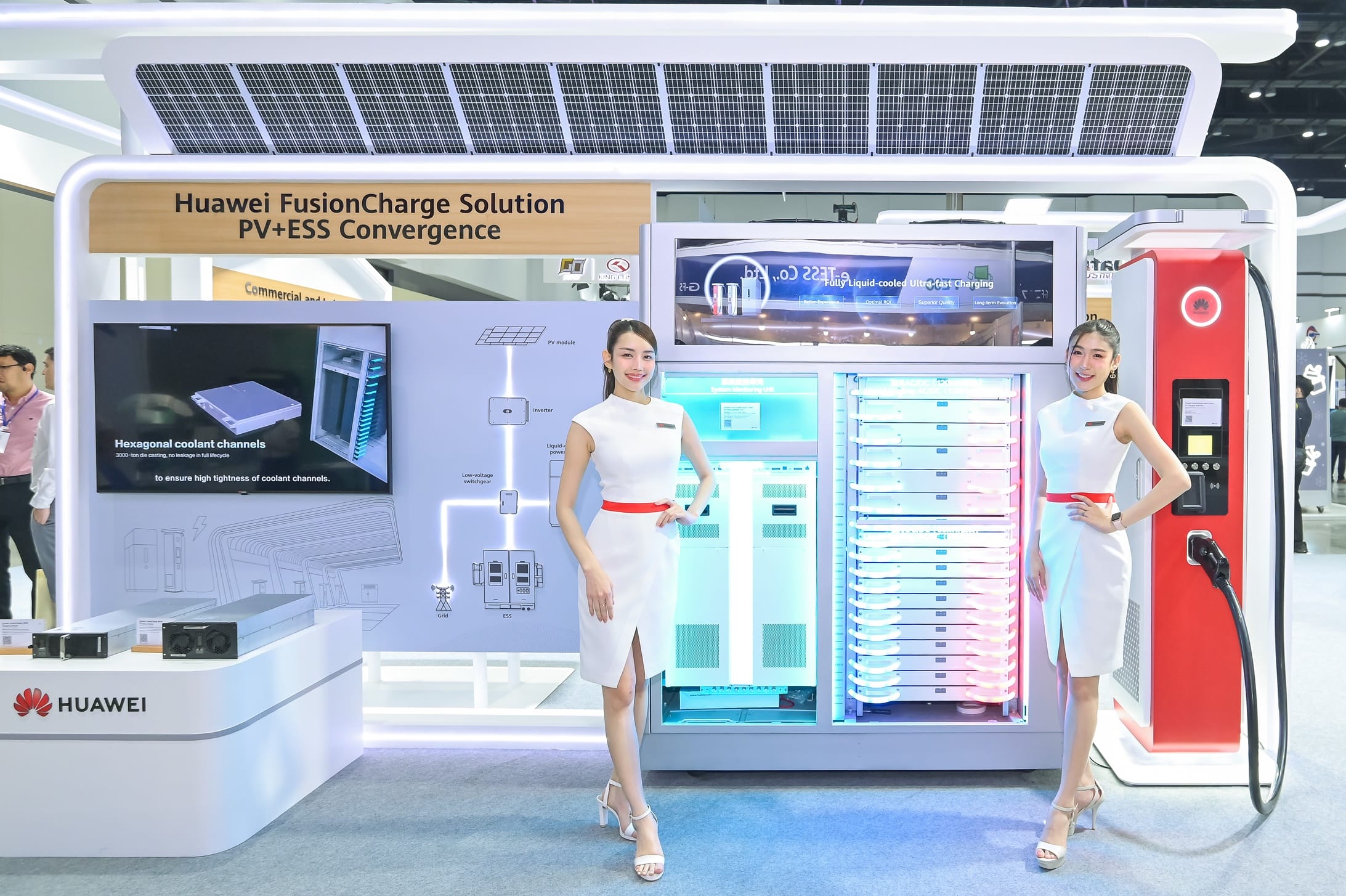 Huawei Digital Power Introduces New FusionCharge Liquid cooled Power Unit (2)