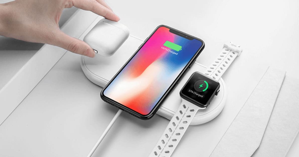 Plux wireless charging stand