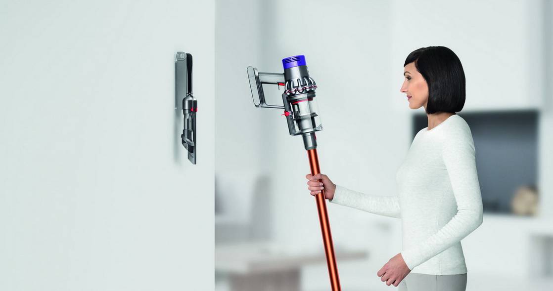 SV12 Model female docking product with small bin on the wall in docking station