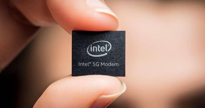 In November 2017, Intel announced substantial advances in its wireless product roadmap to accelerate the adoption of 5G. Intel’s early 5G silicon, the Intel® 5G Modem announced at CES 2017, is now successfully making calls over the 28GHz band. (Credit: Intel Corporation)