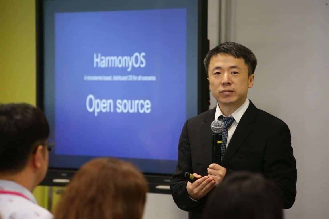 James Lu, Senior Manager of EMUI product marketing, Huawei Consumer Business Group (2)
