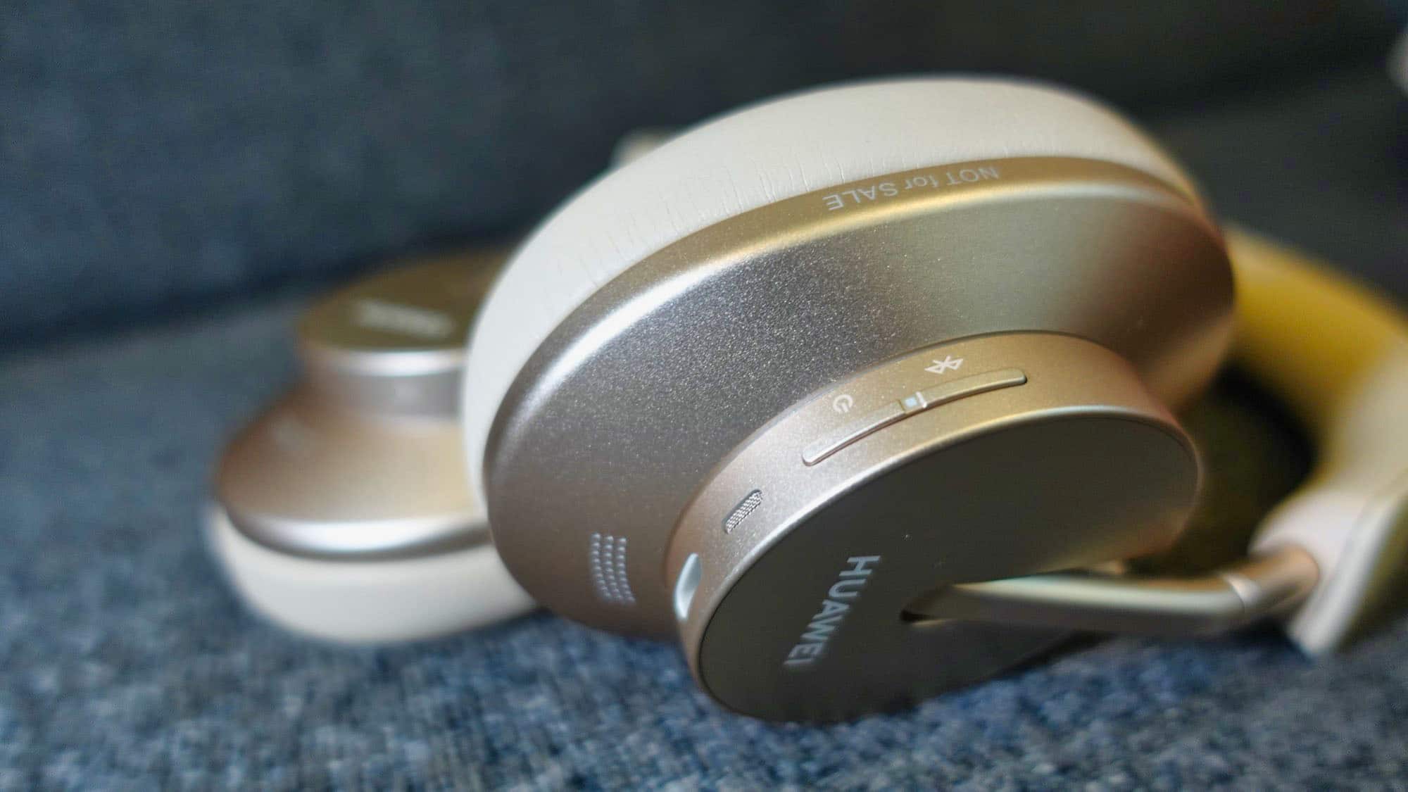 HUAWEI FreeBuds Studio